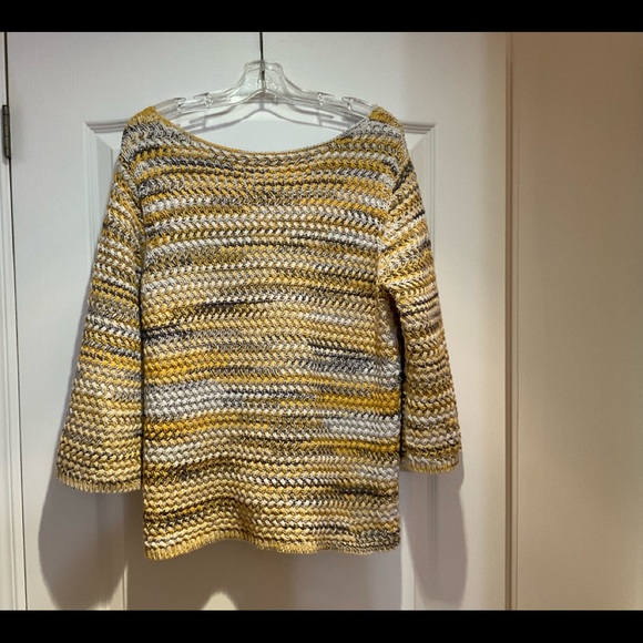 NEW ST JOHN SWEATER - Picture 2 of 2